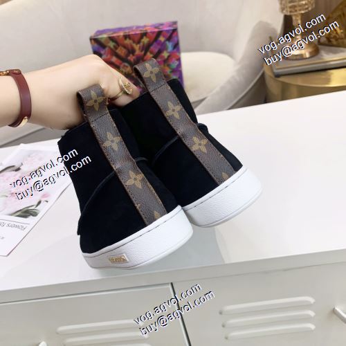 3色可選 活用できるアイテム ルイ ヴィトンブランド コピー ファッション 人気 2021秋冬 ルイ ヴィトン LOUIS VUITTON ハイトップシューズ 優しい履き心地 
