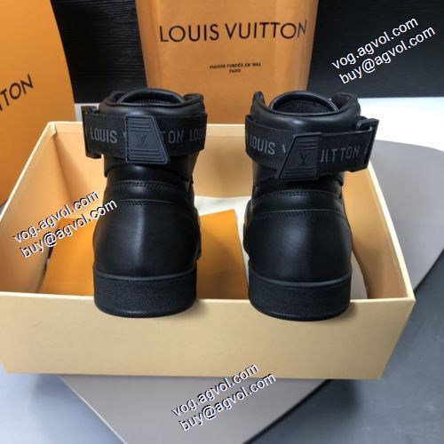 ルイ ヴィトンコピー ブランド 2021秋冬 ルイ ヴィトン LOUIS VUITTON 落ち着いた質感 ハイトップシューズ 2色可選 ポップ 流行や季節に拘らないデザイン