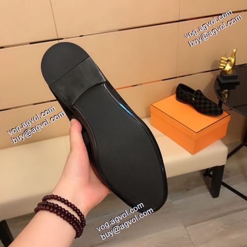 革靴 2021秋冬 個性的なデザ ルイ ヴィトンブランド 偽物 通販 ルイ ヴィトン LOUIS VUITTON ファッション 人気 大人の雰囲気抜群
