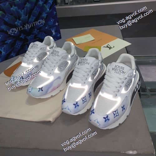 大絶賛の履き心地! 2021秋冬 ルイ ヴィトン LOUIS VUITTON 2色可選 ルイ ヴィトンブランドスーパーコピー 飽きの来ない カジュアルシューズ ファッション 人気