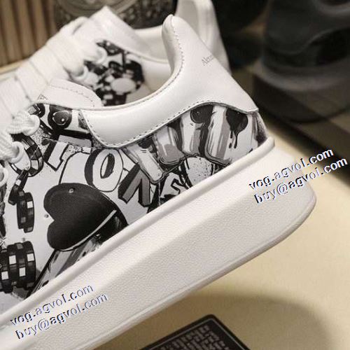 2021秋冬 アレキサンダー マックイーン 今買い◎得 プリント柄  alexander mcqueen ブランド 偽物 通販 極上シューズ スニーカー 男女兼用 脱ぎ履きしやすい/着脱しやすい