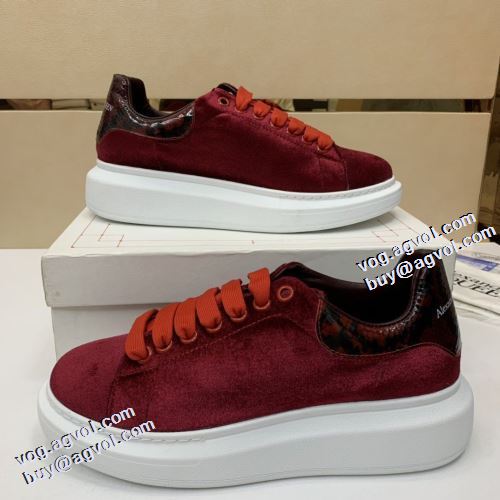 2021秋冬 アレキサンダー マックイーン alexander mcqueen スーパーコピー 激安 すべり防止 オリジナル 存在感のある ランニングシューズ バレーボールシューズ ファッション 人気