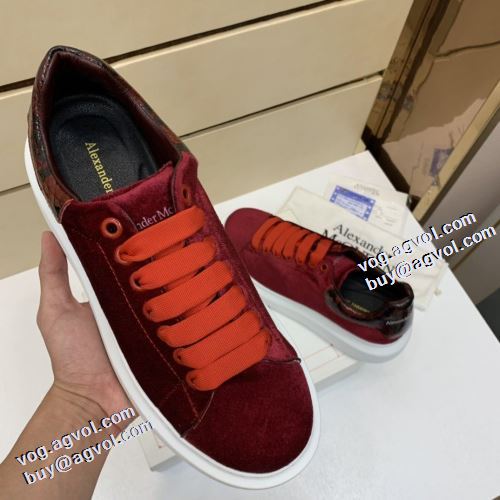 2021秋冬 アレキサンダー マックイーン alexander mcqueen スーパーコピー 激安 すべり防止 オリジナル 存在感のある ランニングシューズ バレーボールシューズ ファッション 人気