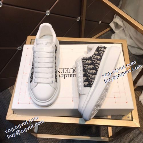 2021秋冬 アレキサンダー マックイーン 2色可選 ランニングシューズ alexander mcqueen コピー商品 極上シューズ 高級感ある 脱ぎ履きしやすい/着脱しやすい ロードジョグ