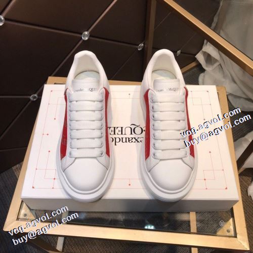 人気 ランキング 2021秋冬 アレキサンダー マックイーン ブランド 偽物 通販 alexander mcqueen  軽い履き心地 フラットシューズ フルグレインレザー 柔軟 高機能防滑ソール