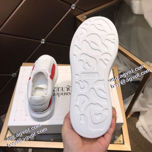 人気 ランキング 2021秋冬 アレキサンダー マックイーン ブランド 偽物 通販 alexander mcqueen  軽い履き心地 フラットシューズ フルグレインレザー 柔軟 高機能防滑ソール