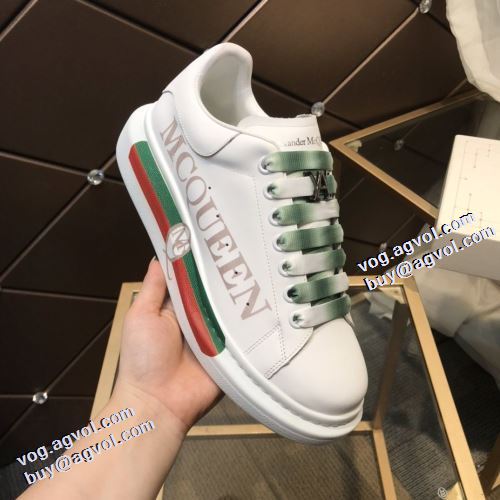 2021秋冬 アレキサンダー マックイーン 着心地抜群 alexander mcqueen コピー商品 着用 ロードジョグ カジュアルシューズ 女性にも男性にも適応 高機能防滑ソール 飽きの来ない