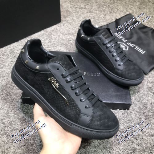 デザイン性の高い PHILIPP PLEINブランドスーパーコピー 2021春夏 フィリッププレイン PHILIPP PLEIN フラットシューズ 優しい履き心地
