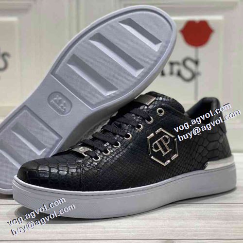 2021秋冬 フィリッププレイン PHILIPP PLEIN 高級感ある フィリッププレインスーパーコピー ドライビングシューズ フラットシューズ 靴の滑り止め 柔軟