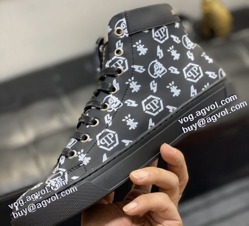 2021秋冬 フィリッププレイン PHILIPP PLEIN フィリッププレインスーパーコピー 超目玉 着用 ハイトップシューズ 迷彩柄/カモフラージュ柄 歩きやすい　疲れない　痛くない 4色可選