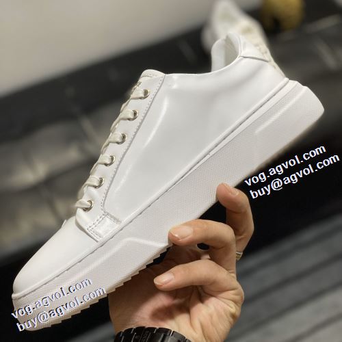 2021秋冬 フィリッププレイン PHILIPP PLEIN フィリッププレインコピー ブランド ゴルフシューズ 超軽量設計 フラットシューズ 2色可選 軽い履き心地 デザイン性の高い