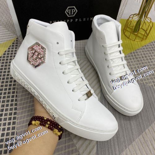 2021秋冬 フィリッププレイン PHILIPP PLEIN 存在感のある ビット付き 2色可選 透湿?防水素材採用 ハイトップシューズ  軽量で疲れにくい フィリッププレインスーパーコピー 激安
