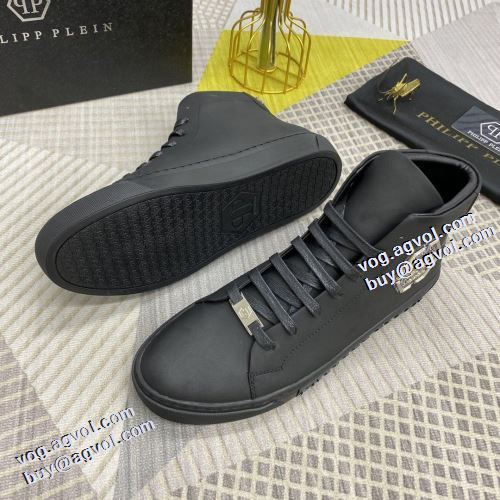 2021秋冬 フィリッププレイン PHILIPP PLEIN 存在感のある ビット付き 2色可選 透湿?防水素材採用 ハイトップシューズ  軽量で疲れにくい フィリッププレインスーパーコピー 激安