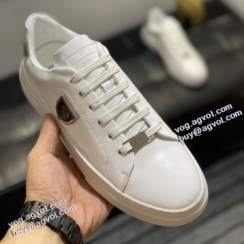 フィリッププレイン偽物ブランド 2021秋冬 フィリッププレイン PHILIPP PLEIN 秋冬 フラットシューズ 高機能防滑ソール 足馴染みのいい ファッション 人気