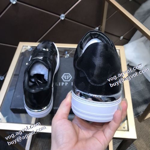 2021秋冬 フィリッププレイン PHILIPP PLEIN 迷彩柄/カモフラージュ柄 フラットシューズ 落ち着いた感覚 2色可選 抗菌?防臭加工 軽量で疲れにくい フィリッププレインブランド 偽物 通販