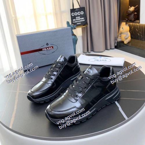 プラダ PRADA 2021春夏 プラダブランド 偽物 通販 上品な輝きを放つ形 カジュアルシューズ 