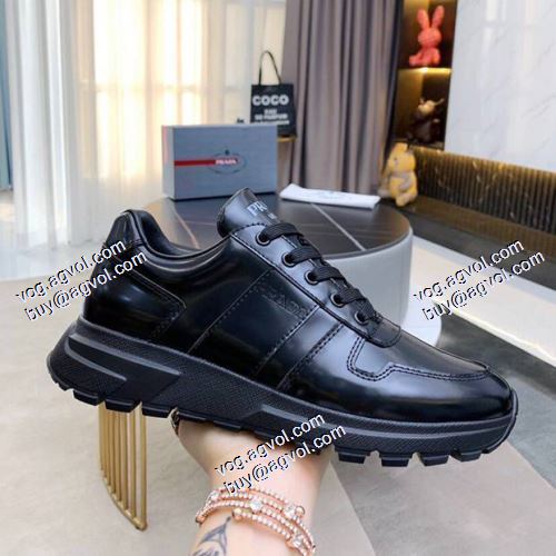 プラダ PRADA 2021春夏 プラダブランド 偽物 通販 上品な輝きを放つ形 カジュアルシューズ 