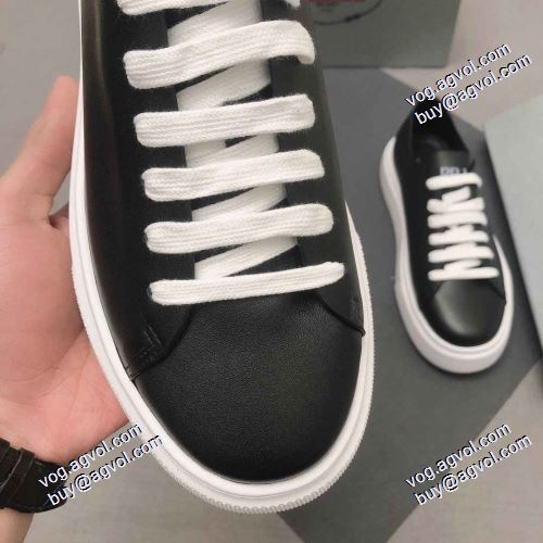 厚底 2021秋冬 フラットシューズ プラダ PRADA プラダスーパーコピー 極上の着心地 抗菌?防臭加工 滑りにくい