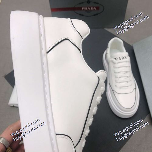 ホワイト フラットシューズ2021秋冬 プラダ PRADA プラダコピー ブランド 魅力ファッション　リゾートスタイル
