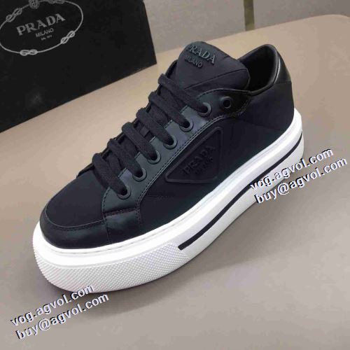 2021秋冬 プラダ PRADA 最安値に挑戦 プラダブランド コピー ランニングシューズ 2色可選 厚底 軽量で疲れにくい 着用