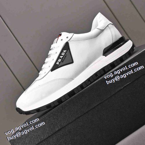 個性的 2色可選 プラダスーパーコピー 激安 2021秋冬 プラダ PRADA スニーカー 高機能防滑ソール 秋冬 ファッション 人気