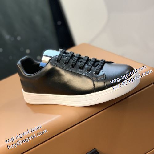 高品質 人気 プラダ偽物ブランド 2021秋冬 プラダ PRADA 2色可選 フラットシューズ  強力撥水加工 脱ぎ履きしやすい/着脱しやすい