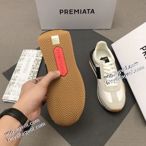 脱ぎ履きしやすい/着脱しやすい トムフォード偽物ブランド 冬用防寒 高品質 人気 高機能防滑ソール ランニングシューズ 2021秋冬 トムフォード TOM FORD