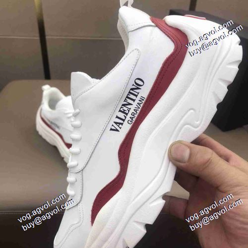 3色可選 VALENTINO偽物ブランド 2021秋冬 ランニングシューズ 軽い履き心地 ヴァレンティノ VALENTINOカジュアルシューズ