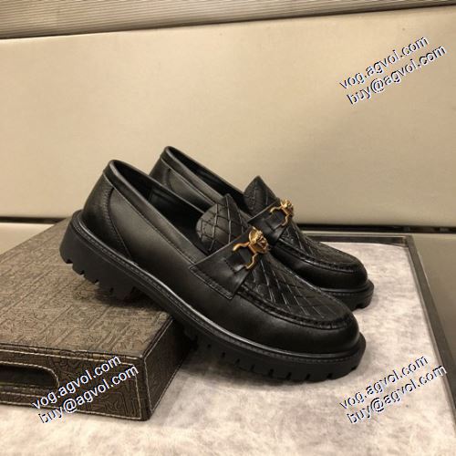 希少価値大！2021秋冬 脱ぎ履きしやすい/着脱しやすい ヴェルサーチVERSACE ビジネスシューズ ファッション 人気 ヴェルサーチスーパーコピー 激安