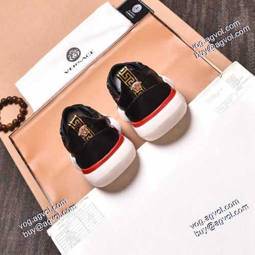 超軽量設計 人気ブランド 2色可選 2021秋冬 フラットシューズ ヴェルサーチVERSACE ファッション 人気 ヴェルサーチスーパーコピー 激安