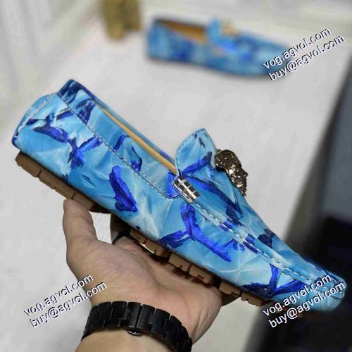 ヴェルサーチスーパーコピー カジュアルシュッズ 2021秋冬 ヴェルサーチVERSACE カジュアルシューズ 紐なし 今買い◎得