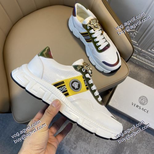 海外セレブ愛用 ジョギング 2021秋冬 スニーカー ヴェルサーチVERSACE ランニングシューズ クッション加工 2色可選