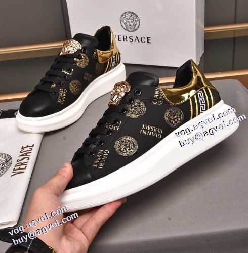 2021秋冬 ヴェルサーチVERSACE 人気販売中 フラットシューズ ヴェルサーチコピー オリジナル 透湿・防水素材採用 滑りにくい 2色可選