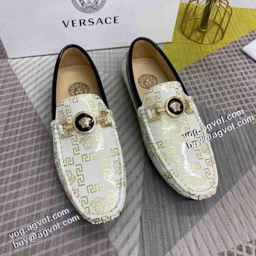 豊富なサイズ 2021秋冬 ヴェルサーチVERSACE ローファー スリップオン ヴェルサーチブランド 偽物 通販 滑りにくい 大人の雰囲気抜群