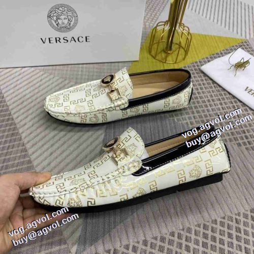 豊富なサイズ 2021秋冬 ヴェルサーチVERSACE ローファー スリップオン ヴェルサーチブランド 偽物 通販 滑りにくい 大人の雰囲気抜群