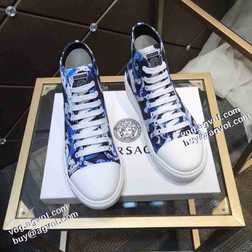 メンズ　レースアップ 高機能防滑ソール ヴェルサーチスーパーコピー 2021秋冬 ヴェルサーチVERSACE オリジナル 高級感ある 極上シューズ