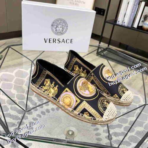 2021秋冬 ヴェルサーチVERSACE ヴェルサーチコピー スリップオン 歩きやすい　疲れない　痛くない 柔軟 着用 着心地抜群