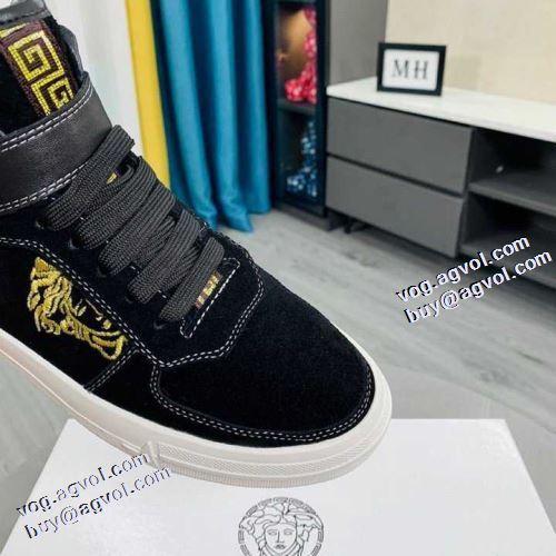 2021秋冬 ヴェルサーチVERSACE ヴェルサーチコピーブランド ハイカット カジュアルシューズ 人気ブランド 秋冬 抗菌・防臭加工 軽量