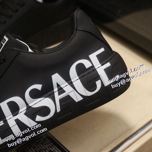 2021秋冬 ヴェルサーチVERSACE 今買い◎得 ヴェルサーチスーパーコピー フラットシューズ 3色可選 フルグレインレザー すべり防止 透湿・防水素材採用