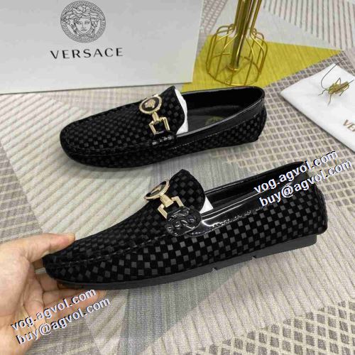 3色可選 ヴェルサーチコピー モカシンシューズ 2021秋冬 ヴェルサーチVERSACE 着脱の簡単なスリップオンタイプ ファッション 人気 お洒落に魅せる