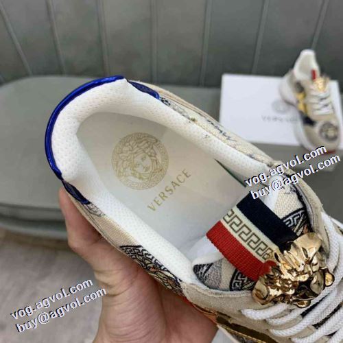 ランニングシューズ すべり防止 2021秋冬 ヴェルサーチVERSACE 2色可選 ロードジョグ クッション加工 ヴェルサーチブランド 偽物 通販 履き心地抜群