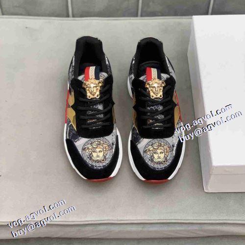 ランニングシューズ すべり防止 2021秋冬 ヴェルサーチVERSACE 2色可選 ロードジョグ クッション加工 ヴェルサーチブランド 偽物 通販 履き心地抜群