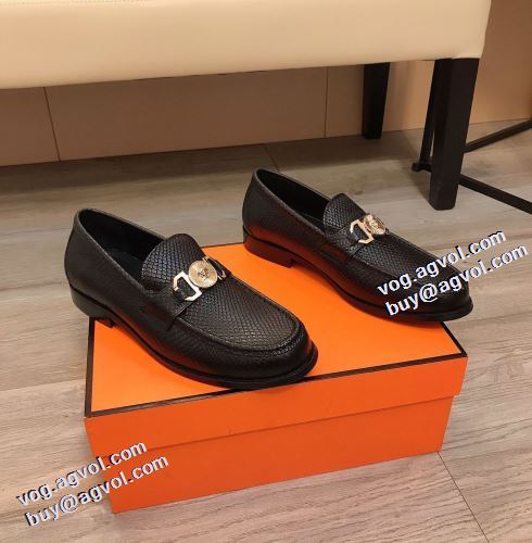ローファー セール中 ビジネスシューズ 軽い履き心地 極上シューズ 2021秋冬 ヴェルサーチVERSACE ヴェルサーチコピー ブランド