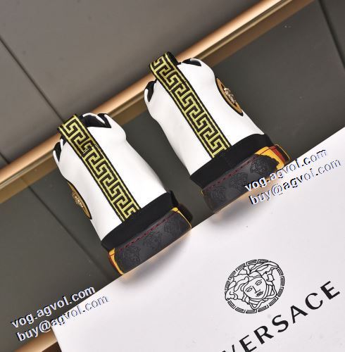 2021秋冬 ヴェルサーチVERSACE 2色可選 すべり防止 ヴェルサーチスーパーコピー 激安 抗菌・防臭加工 メンズ　人気 ランキング レースアップ 秋冬