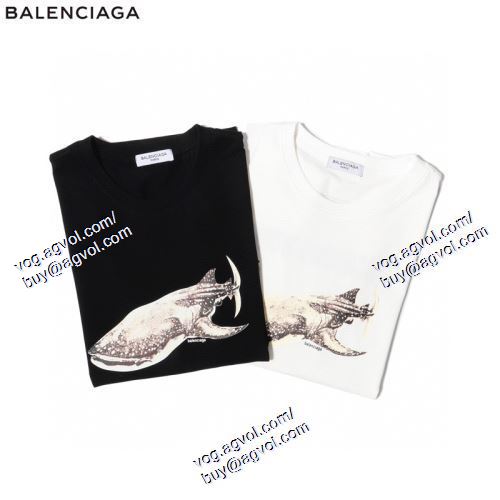  2021春夏 バレンシアガ BALENCIAGA 2色可選 一味違うケーブル編みが魅力満点 半袖Tシャツ BALENCIAGAブランド コピー