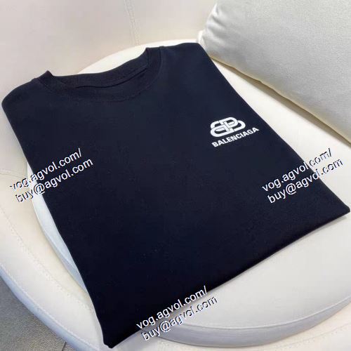  9色可選 BALENCIAGAスーパーコピー 半袖Tシャツ 高級感溢れるデザイン 2021春夏 バレンシアガ BALENCIAGA