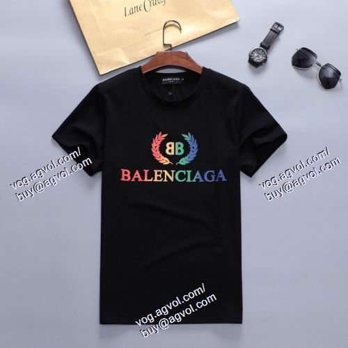  2021春夏 バレンシアガ BALENCIAGA ムダな装飾を排したデザイン 半袖Tシャツ 上下セット 2色可選 BALENCIAGAブランド コピー 