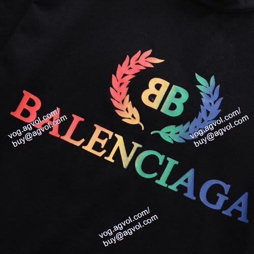  2021春夏 バレンシアガ BALENCIAGA ムダな装飾を排したデザイン 半袖Tシャツ 上下セット 2色可選 BALENCIAGAブランド コピー 