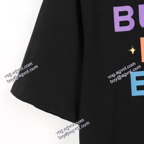 綺麗に決まるフォルム！半袖シャツ 2色可選 バーバリー BURBERRY バーバリースーパーコピー 激安 2021春夏