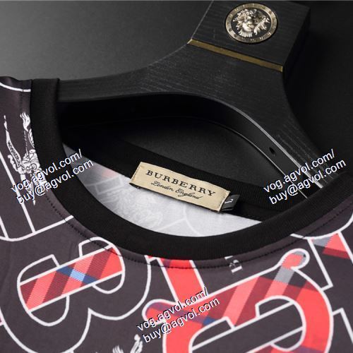  半袖Tシャツ 上下セット SALE!今季 バーバリー BURBERRY 2021春夏 BURBERRYブランド コピー